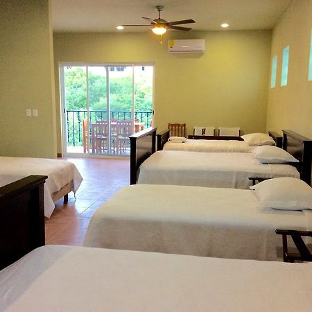Casa Paloma Blanca Hostel Isla Mujeres Εξωτερικό φωτογραφία